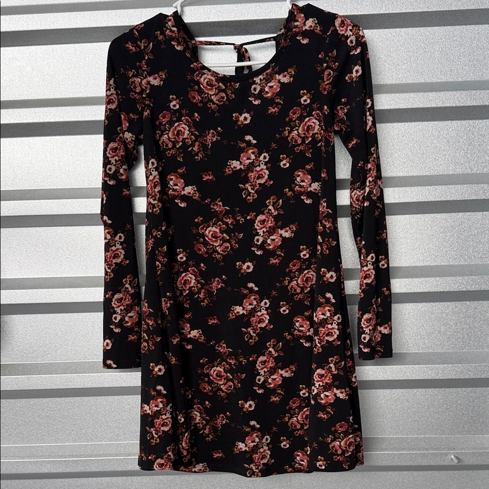 Floral Long Sleeve Dress - Black and Pink